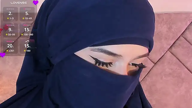 anna-henao online show from 24, 11, 2025