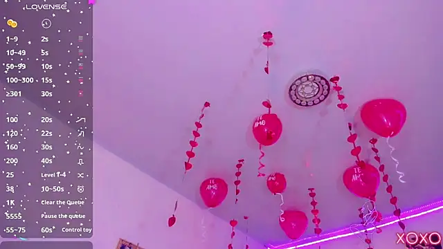 naomy  xx online show from 17, 2, 2025