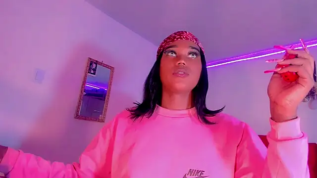 naomy  xx online show from 13, 3, 2025