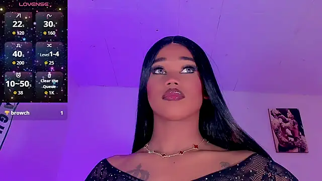 naomy  xx online show from 24, 10, 2025