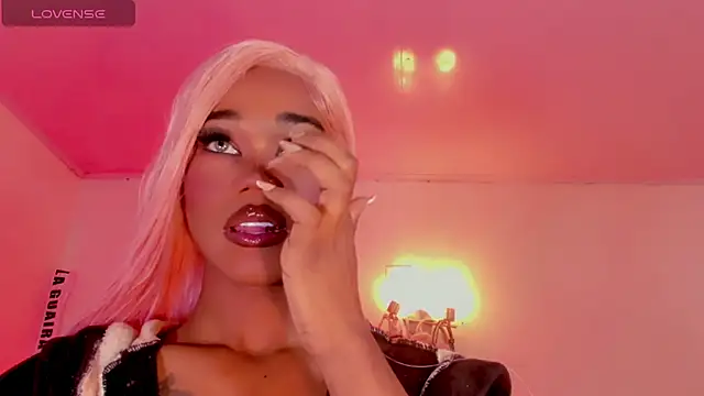 naomy  xx online show from 19, 2, 2026