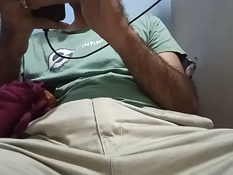 Snapshot of cuckhair chatting on 9, 6, 2026 cuckhair online show from 9, 6, 2026
