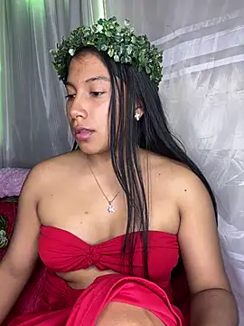 LinnaGardenia online show from 17, 3, 2025