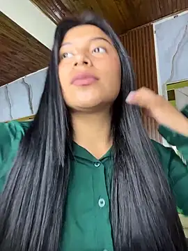 LinnaGardenia online show from 7, 3, 2026