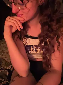 Snapshot of _foxygirl_ chatting on 7, 12, 2024  foxygirl  online show from 7, 12, 2024