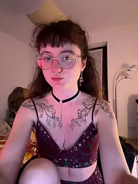 Snapshot of _foxygirl_ chatting on 10, 3, 2025  foxygirl  online show from 10, 3, 2025