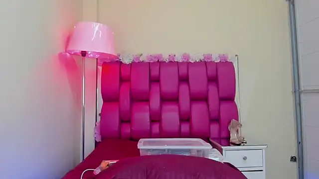 Gabriela Brown online show from 10, 12, 2024