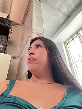 Alanna atm  online show from 19, 12, 2024