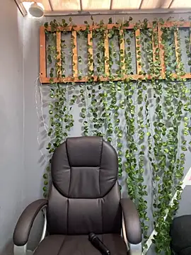 Alanna atm  online show from 11, 3, 2025