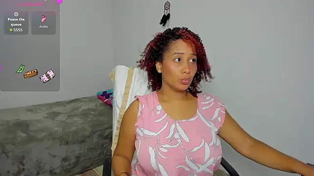 Snapshot of zandra_kiman chatting on 16, 10, 2025 zandra kiman online show from 16, 10, 2025