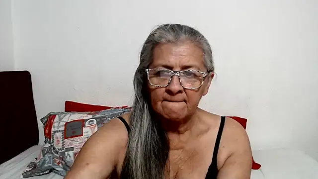candy mature  online show from 1, 6, 2026