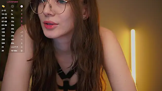 Snapshot of Ester_Hill chatting on 19, 1, 2026 Ester Hill online show from 19, 1, 2026