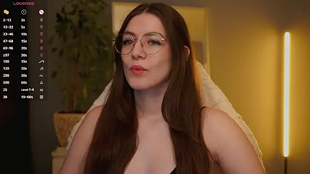 Snapshot of Ester_Hill chatting on 13, 2, 2026 Ester Hill online show from 13, 2, 2026