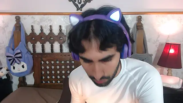 MilanZaire online show from 15, 3, 2025