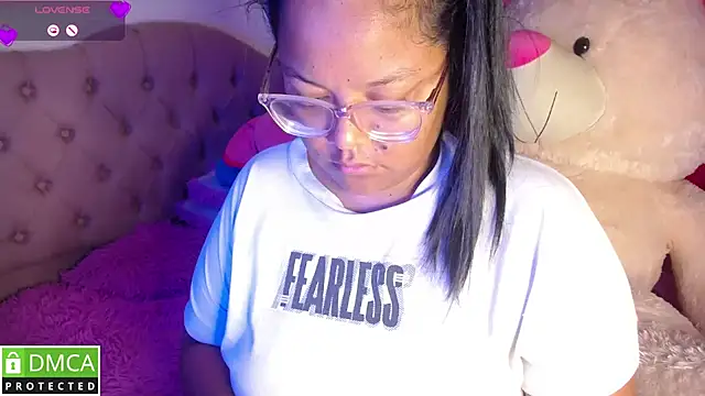 Snapshot of KittyHot20 chatting on 17, 12, 2025 KittyHot20 online show from 17, 12, 2025