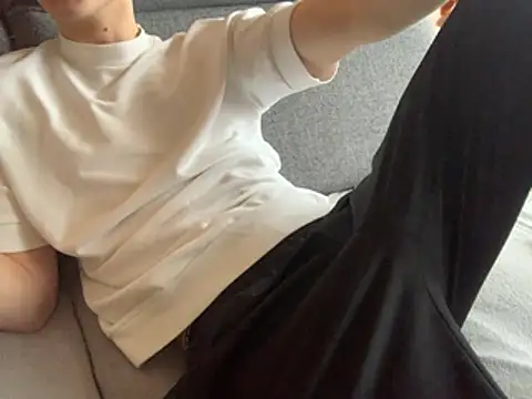 Honeeymaster online show from 2, 1, 2025