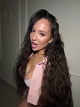 CardiSweetBaby online show from 14, 10, 2025