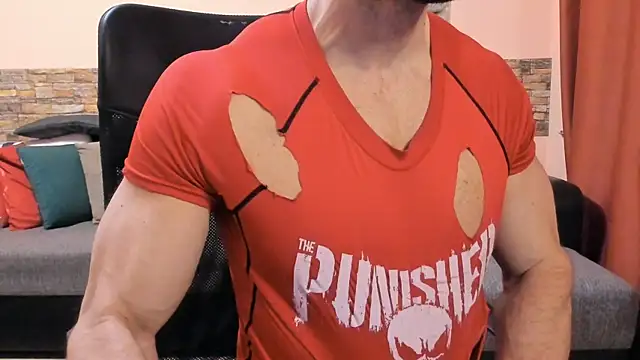 HotHunkTrainer online show from 17, 4, 2026