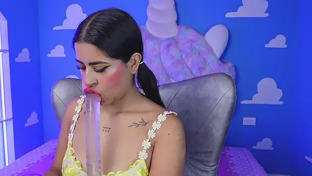 miss romyna online show from 25, 9, 2025