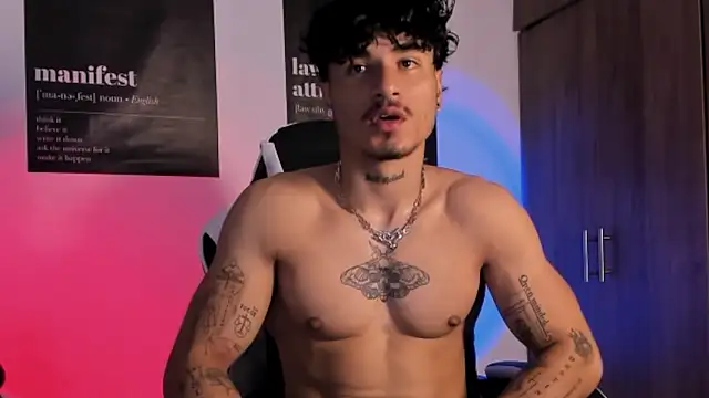 Snapshot of Thomas_Fit1 chatting on 25, 2, 2026 Thomas Fit1 online show from 25, 2, 2026