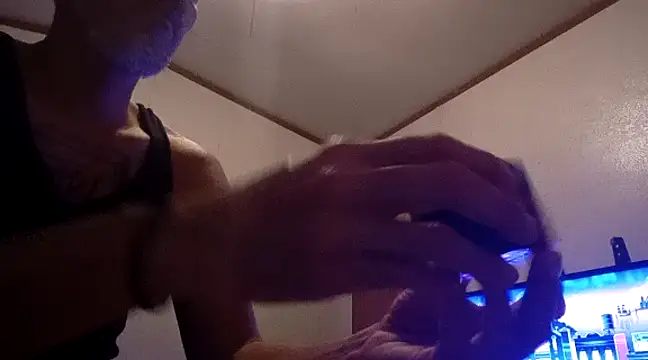 Xoc8  online show from 10, 2, 2025