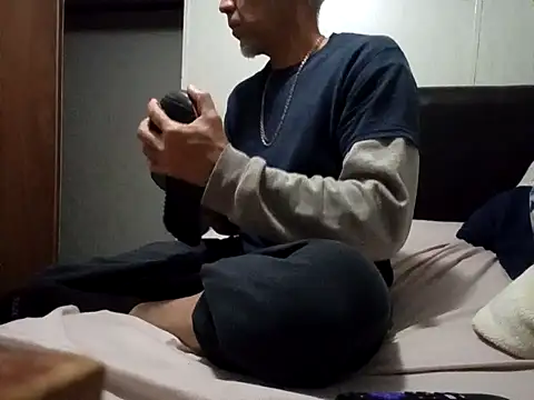 Xoc8  online show from 3, 11, 2025