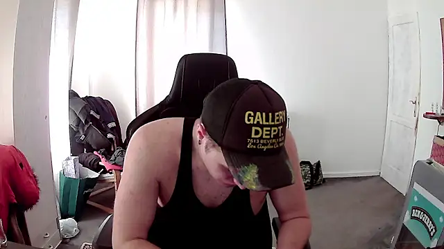 PKrisztian online show from 7, 4, 2026