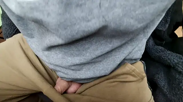 foreskinbeautiful online show from 14, 12, 2025