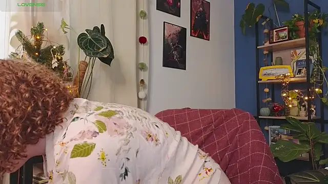 Snapshot of _lightmyfire chatting on 22, 12, 2024  lightmyfire online show from 22, 12, 2024