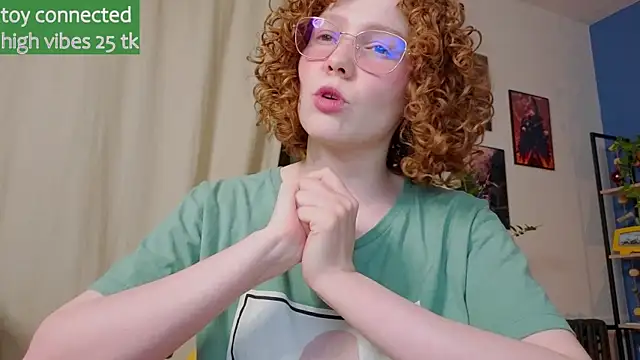 Snapshot of _lightmyfire chatting on 22, 3, 2025  lightmyfire online show from 22, 3, 2025