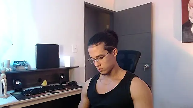 alejo x3 online show from 4, 12, 2024