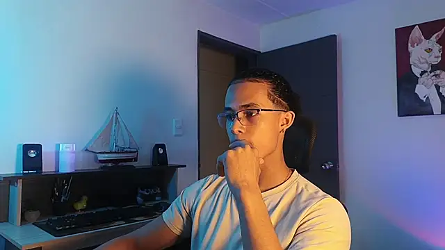 alejo x3 online show from 28, 10, 2025