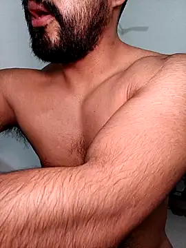Snapshot of HombreS3n chatting on 23, 10, 2025 HombreS3n online show from 23, 10, 2025