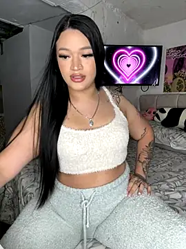 GemaGranadoss online show from 10, 10, 2025