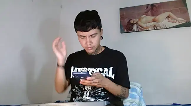 Snapshot of dannteftm chatting on 7, 1, 2025 dannteftm online show from 7, 1, 2025