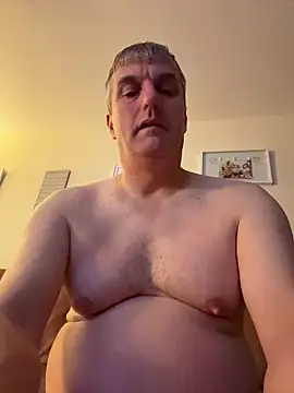 Fatbigtitsmarc online show from 17, 11, 2025