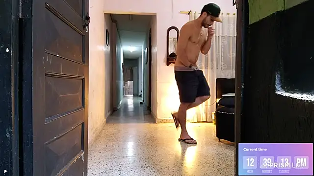 sexyboycolombi4 online show from 25, 1, 2025