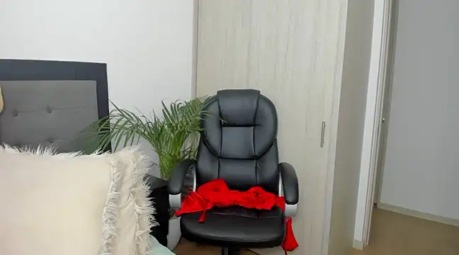 charlotte tiller online show from 12, 12, 2024