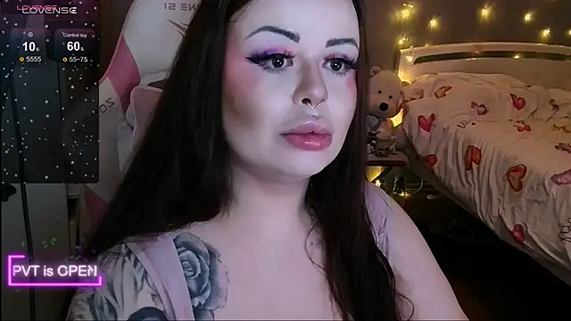 Snapshot of og_maddison chatting on 3, 12, 2025 og maddison online show from 3, 12, 2025