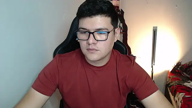 Snapshot of Plug_Control chatting on 21, 2, 2026 Plug Control online show from 21, 2, 2026