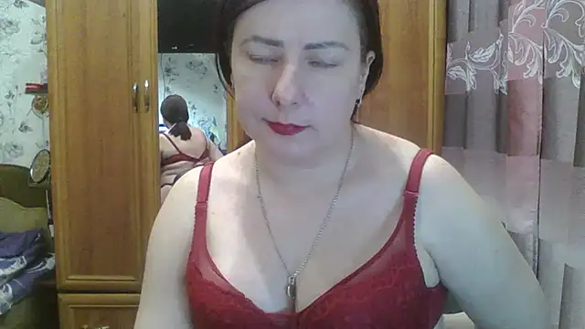 SophieNightAh online show from 12, 1, 2025