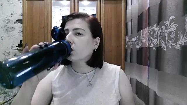 SophieNightAh online show from 15, 9, 2025