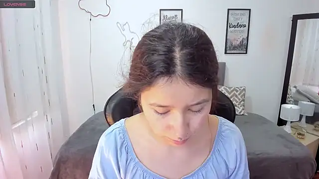 Amy joones online show from 16, 9, 2025