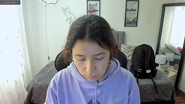 Amy joones online show from 19, 9, 2025