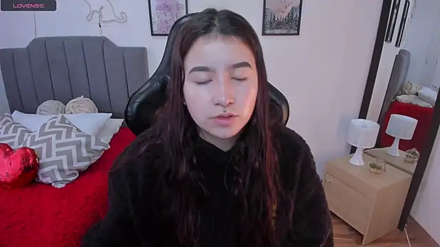 Snapshot of Amy_joones chatting on 24, 2, 2026 Amy joones online show from 24, 2, 2026