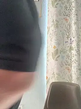 Snapshot of Miguel16i chatting on 10, 12, 2024 Miguel16i online show from 10, 12, 2024