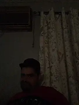 Snapshot of Miguel16i chatting on 2, 1, 2025 Miguel16i online show from 2, 1, 2025