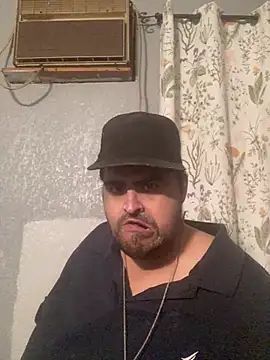 Snapshot of Miguel16i chatting on 25, 2, 2025 Miguel16i online show from 25, 2, 2025