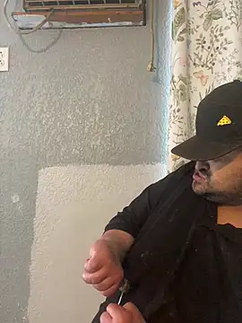 Snapshot of Miguel16i chatting on 27, 2, 2025 Miguel16i online show from 27, 2, 2025