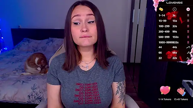 Cutie-Melanie online show from 2, 11, 2025